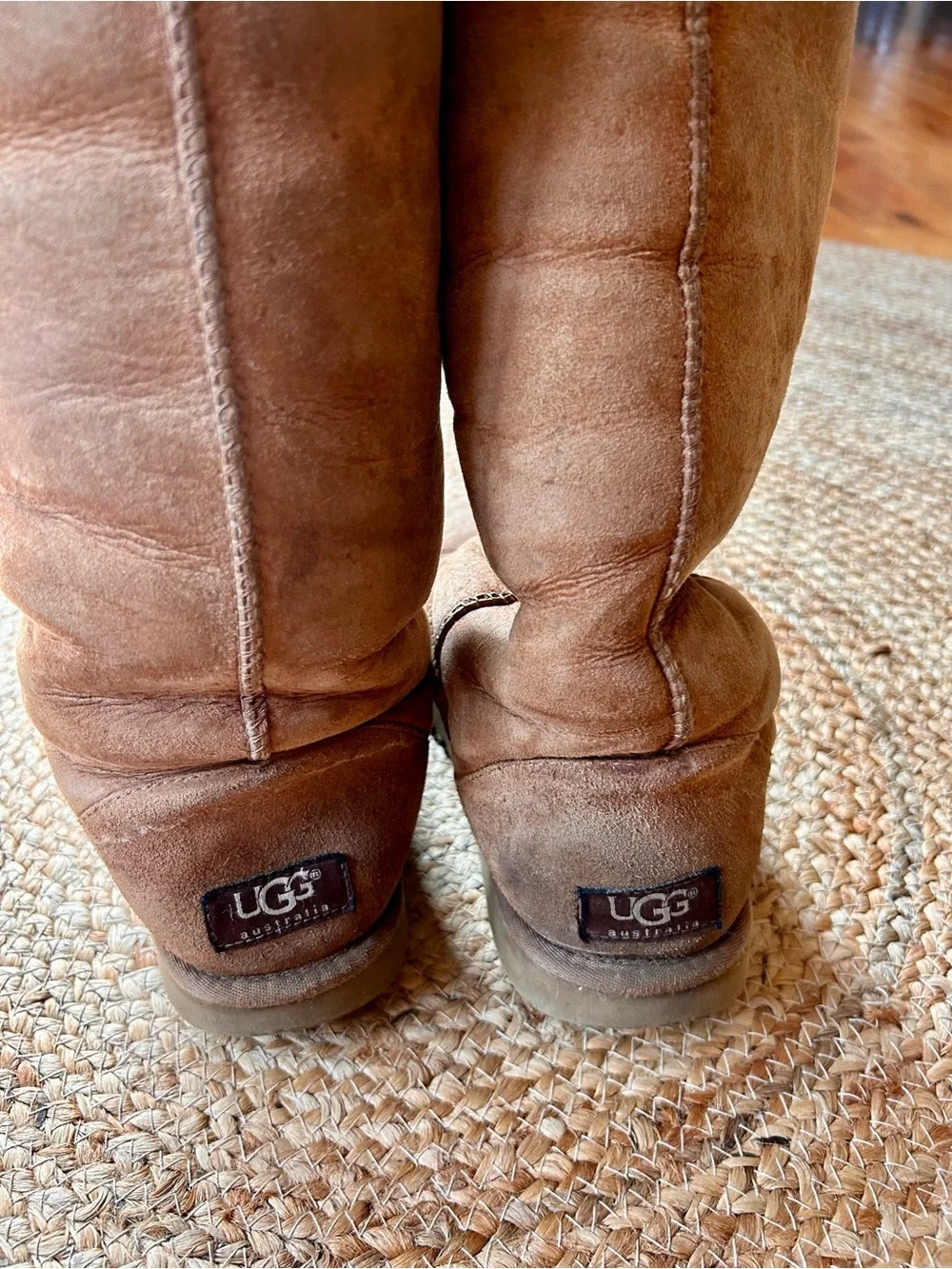 UGG Australia Classic Tall Chestnut Shearling Boots – Size 8